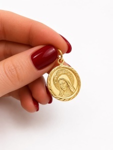 Pandantiv aur galben 14 K model MAICA DOMNULUI