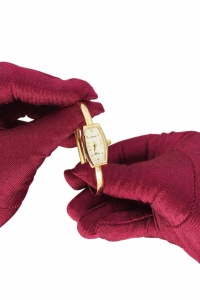 Ceas din aur - eleganta autentica si valoare atemporala