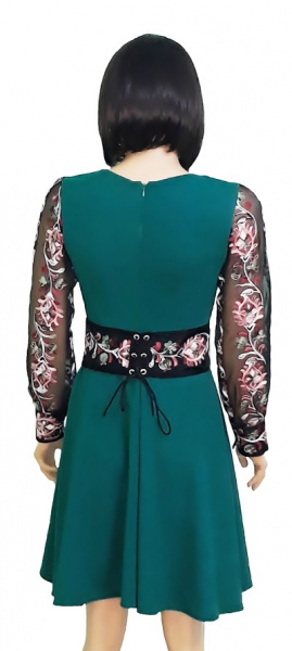 rochie de seara cu maneci din tul brodat