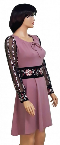 rochie de seara cu maneci din tul brodat