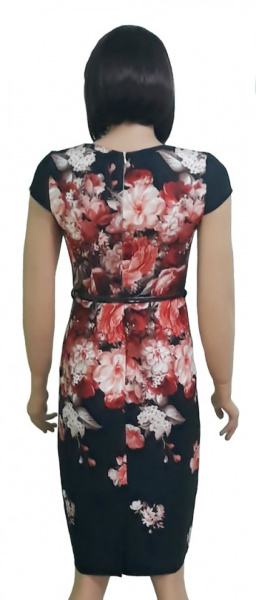 rochie de vara cu imprimeu floral si curea