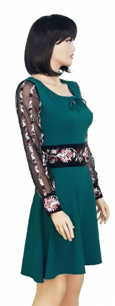 rochie de seara cu maneci din tul brodat
