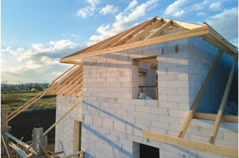 Utilizarea BCA-ului. De ce este indicat în construcții