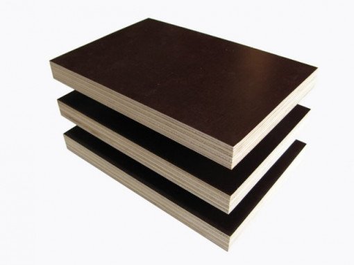 Placaj TEGO Bulgaria grosime 15 mm (2500x1250 mm) /buc