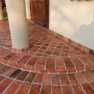 Pardoseala old brick natural pentru terasa