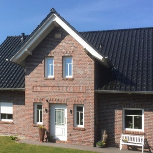 placaj decorativ Sheffield maro rosu carbon multicolor pentru fatada casa
