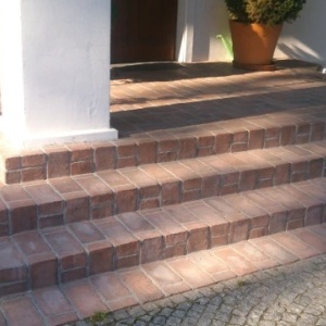 Pardoseala decorativa old brick gothic din ciment 270x135x15 mm