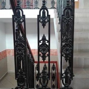 element decorativ fonta pentru scari