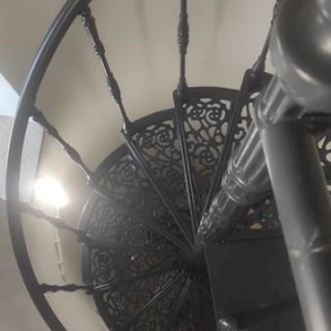 trepte fonta turnata scara spiralata