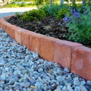 Bordura decorativa tip caramida veche dubla pentru delimitare gradina si alei, 260x270x70 mm