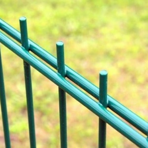 Panou gard Dublu Fir zincat plastifiat verde 1630x2510 mm DUOS 6/5/6, pentru imprejmuiri industriale si rezidentiale