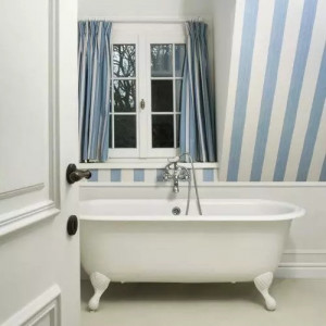 plinta alba Manavi S8 200 cm finisaj elegant