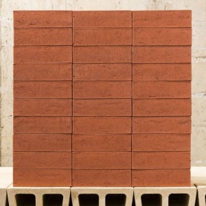 Caramida Klinker Ruby-red water-struck DF (240x115x52 mm) palet