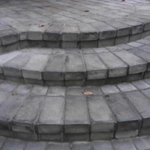Pardoseala  din ciment tip old brick graphite pentru zone de acces