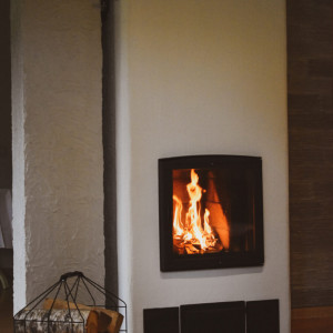 Semineu Modular Juku modern cu finisaj alb