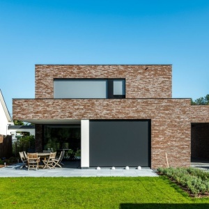 Caramida aparenta Klinker Terca Metropolis Urbis Brown 240 x 40 x 23 mm casa