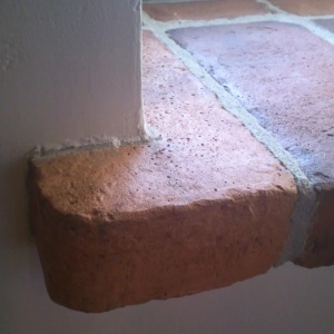 Caramida decorativa pentru trepte si glafuri, 1.5 cm, forma L, Manor