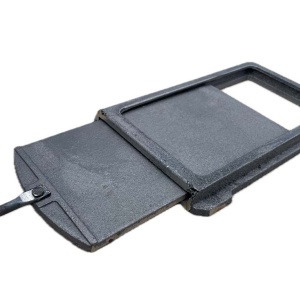Clapeta cale directa din fonta pentru sobe performante, cu maner si regulator 335 x 180 mm deschis
