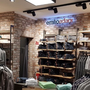 Caramida Aparenta Geestbrand, alb multicolor antichizat, NF (240x71x14 mm) spatiu comercial