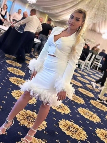 Compleu dama Zenya Alb