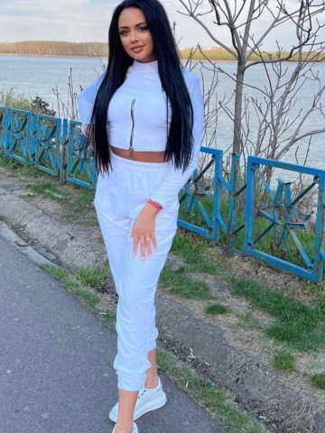 Trening dama Daela Alb