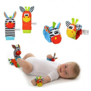 Set 4 zornaitori, pentru bebelusi, bratari si sosetute Drool