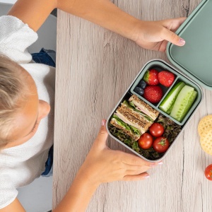 Cutie de pranz pentru alimente, din inox, cu compartimente din silicon, capac din silicon, fara BPA, lavabile in masina de spalat vase, Reer Lunchbox 25143 - Img 4