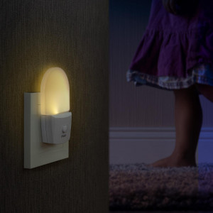 Lampa de veghe pentru priza, cu comutator, 0+ luni, Reer NightGuide 52390 - Img 5