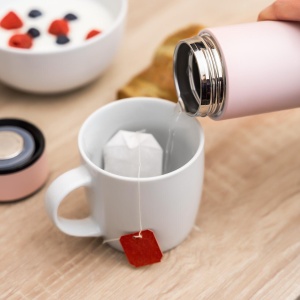 Termos din otel inoxidabil vidat ColourDesign, 450 ml, roz, Reer 90024 - Img 2