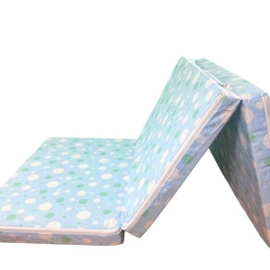 Saltea Pliabila Spuma Poliuretanica 120x60x5 cm - Light Blue with Dots
