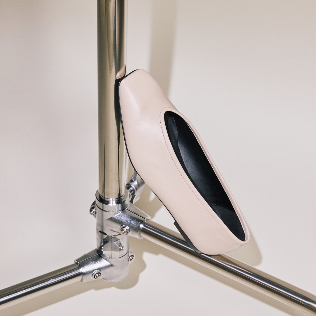 Balerini grej cu vârf pǎtrat Ivone din piele naturală - Img 3