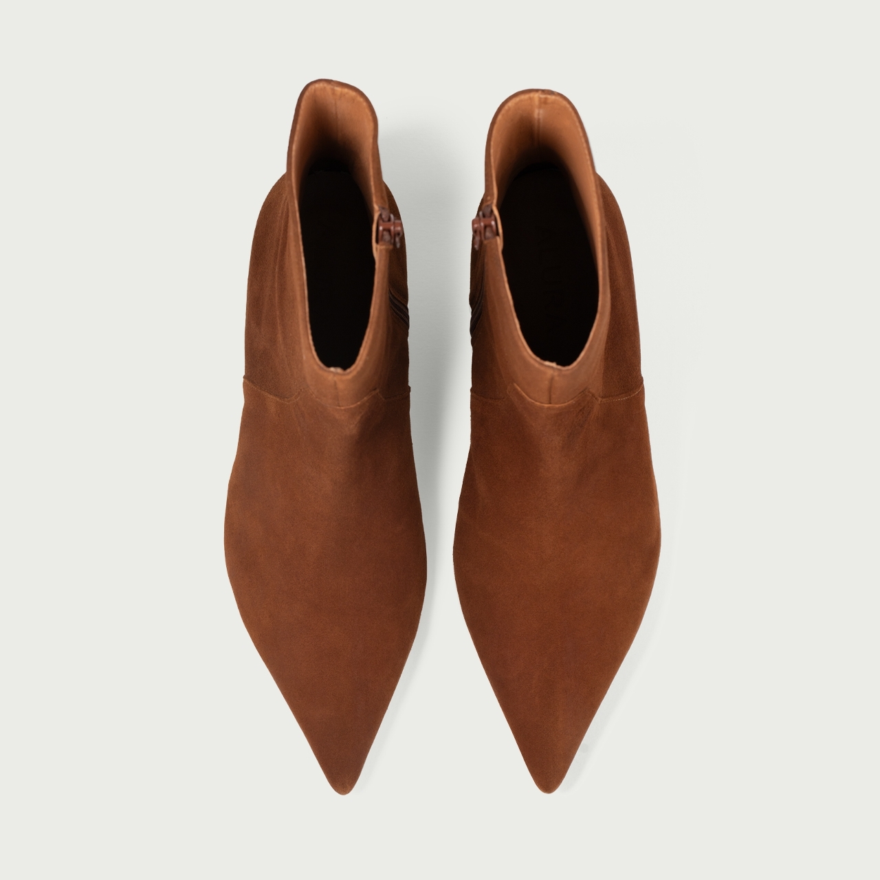 Botine cu toc mic camel Daria din piele întoarsă naturalǎ - Img 3