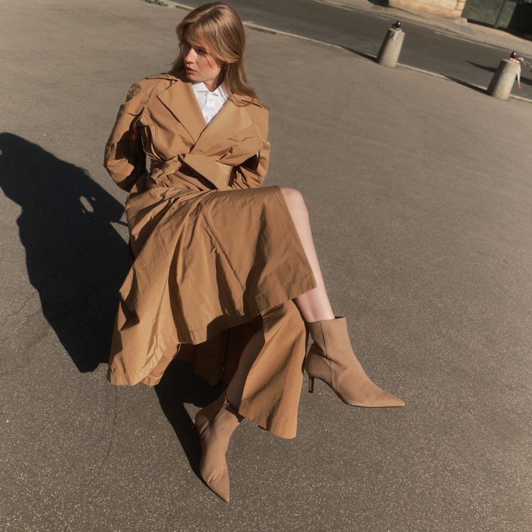 Botine nude cu toc subțire Alicia din piele întoarsǎ naturală - Img 10