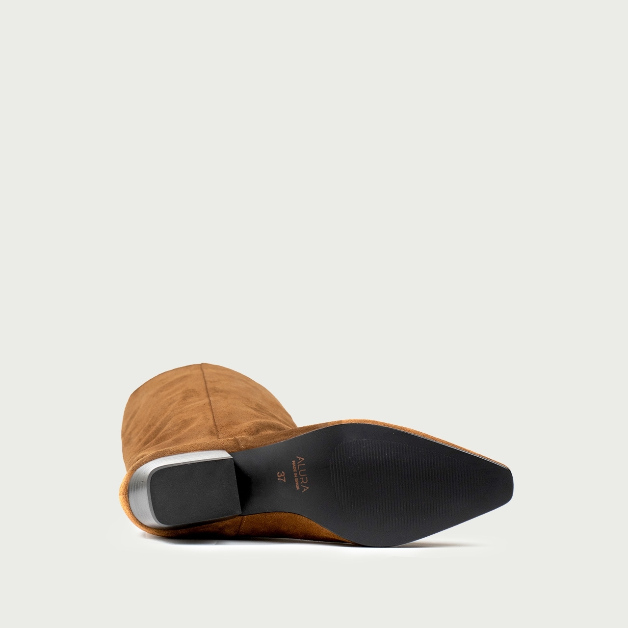 Cizme lungi cu toc gros camel Cassandra din piele întoarsă naturală - Img 5