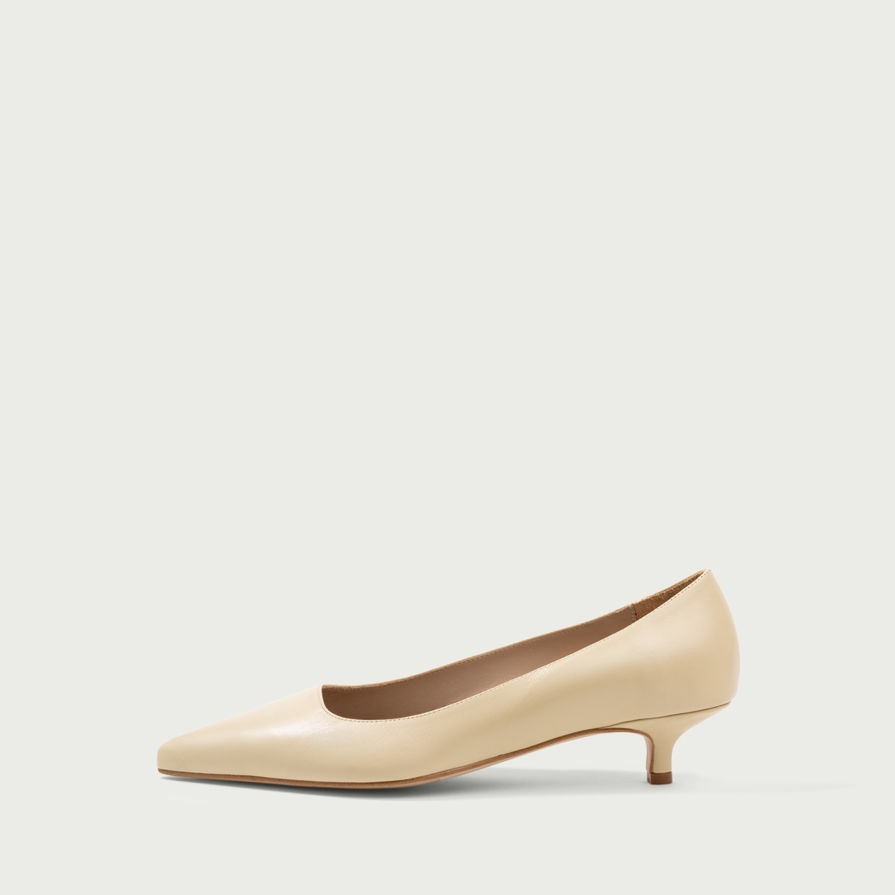 Pantofi cu toc mic Anemona din piele naturalǎ galben deschis - Img 1