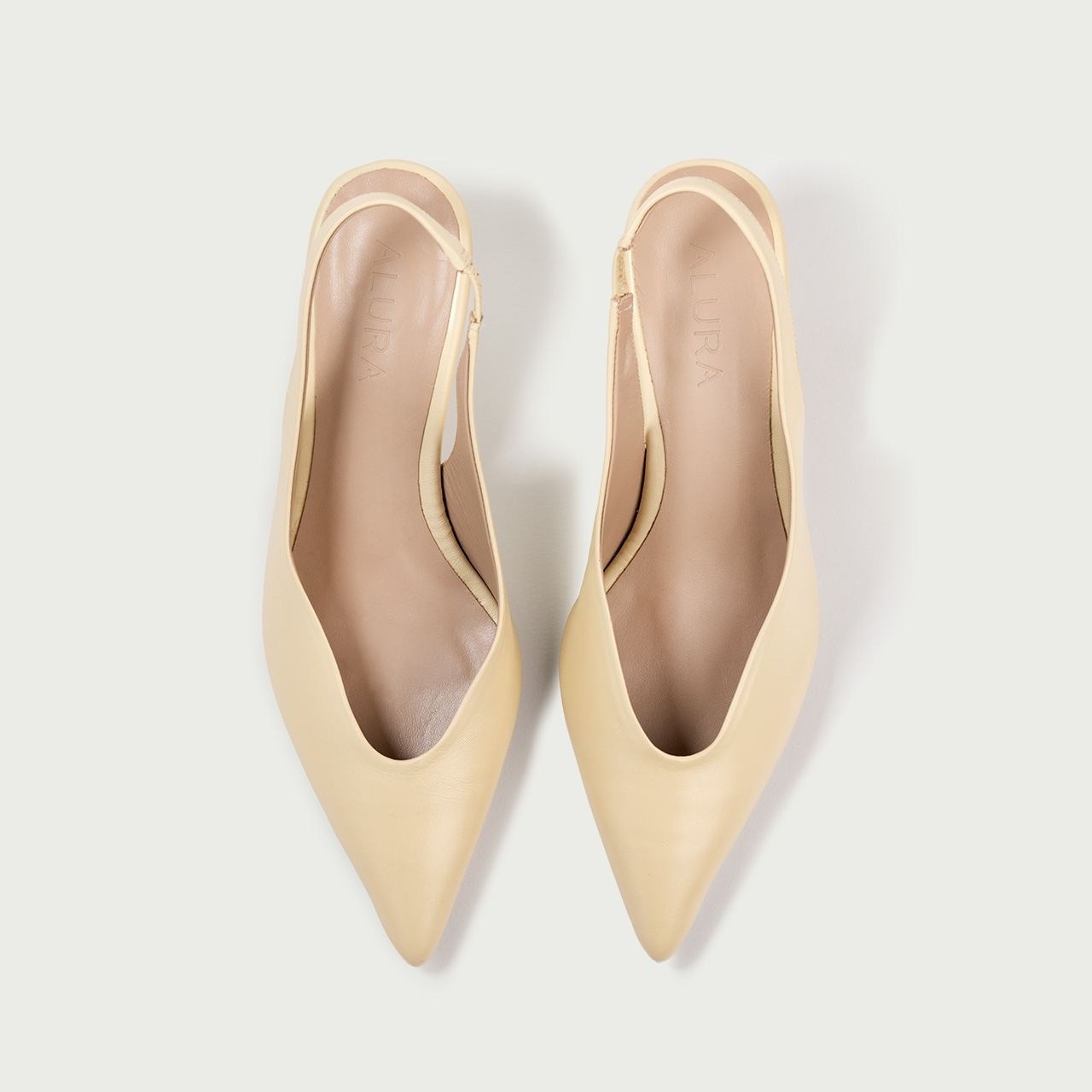 Pantofi decupați cu toc subțire galben deschis Antonella din piele naturală - Img 5