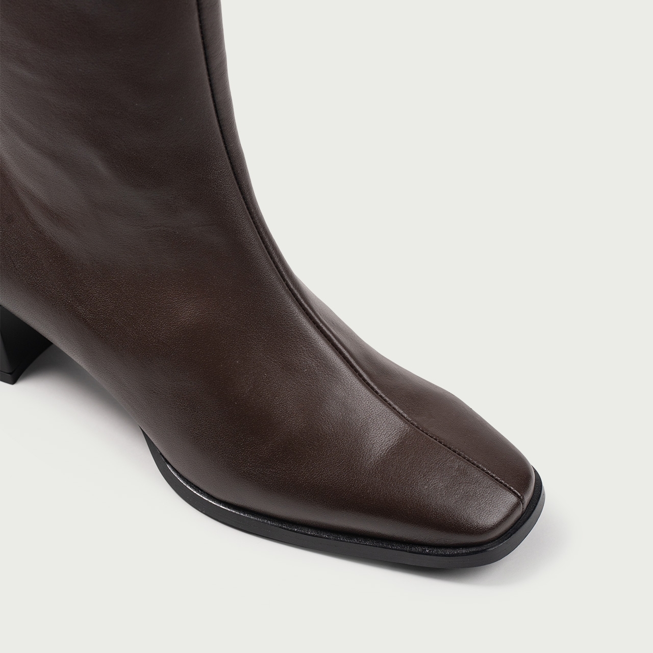 Cizme scurte maro ciocolatiu cu toc gros Zora din piele naturală - Img 7