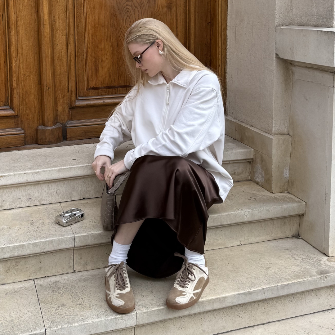 Pantofi sport nude Alma 002 din piele întoarsă naturală - Img 5