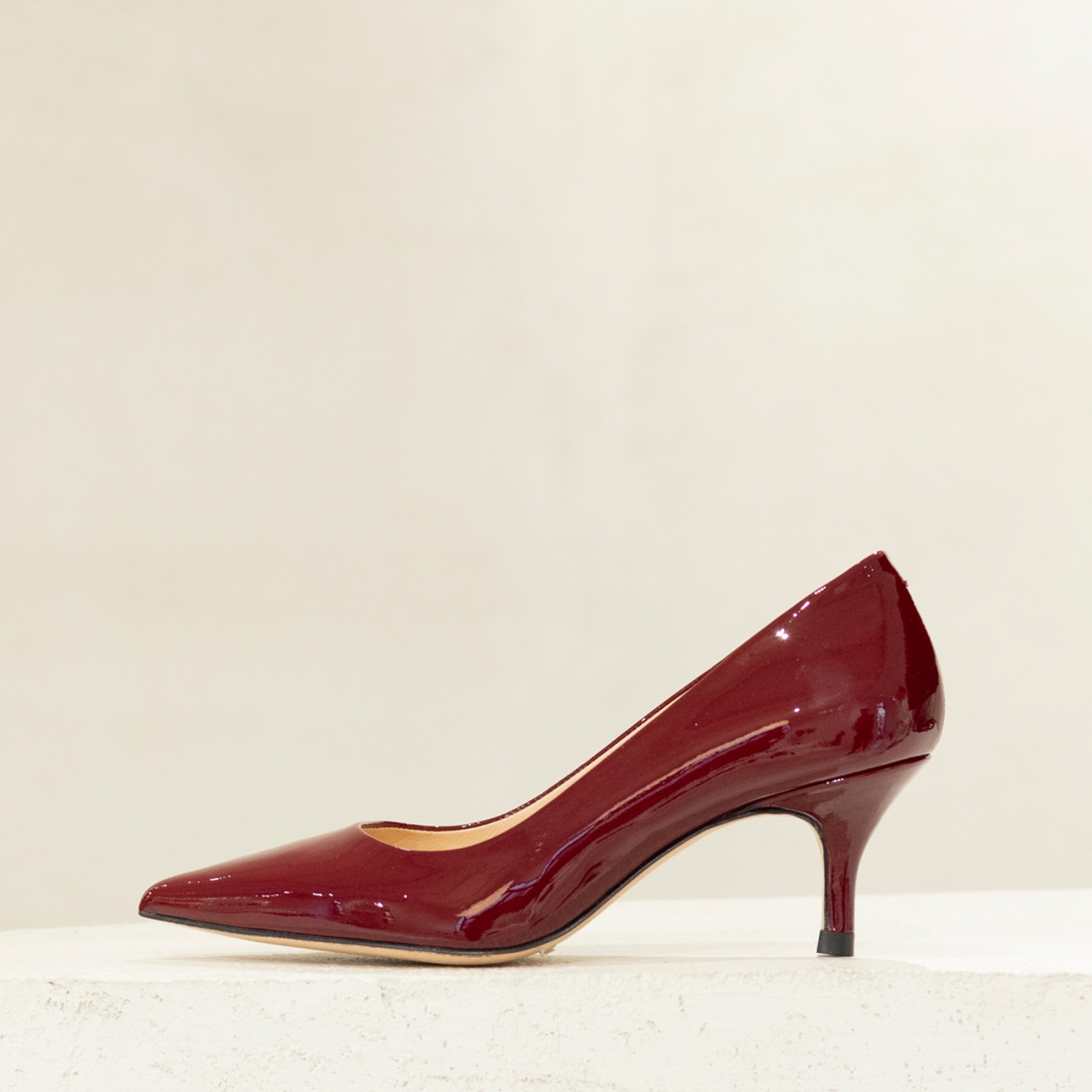 Pantofi stiletto burgundy Julie din piele naturală lucioasă - Img 1