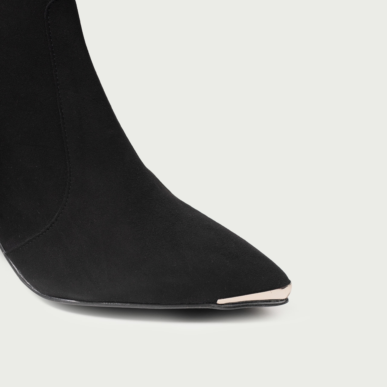 Botine cu toc subțire negre Anita din piele întoarsă naturală - Img 3