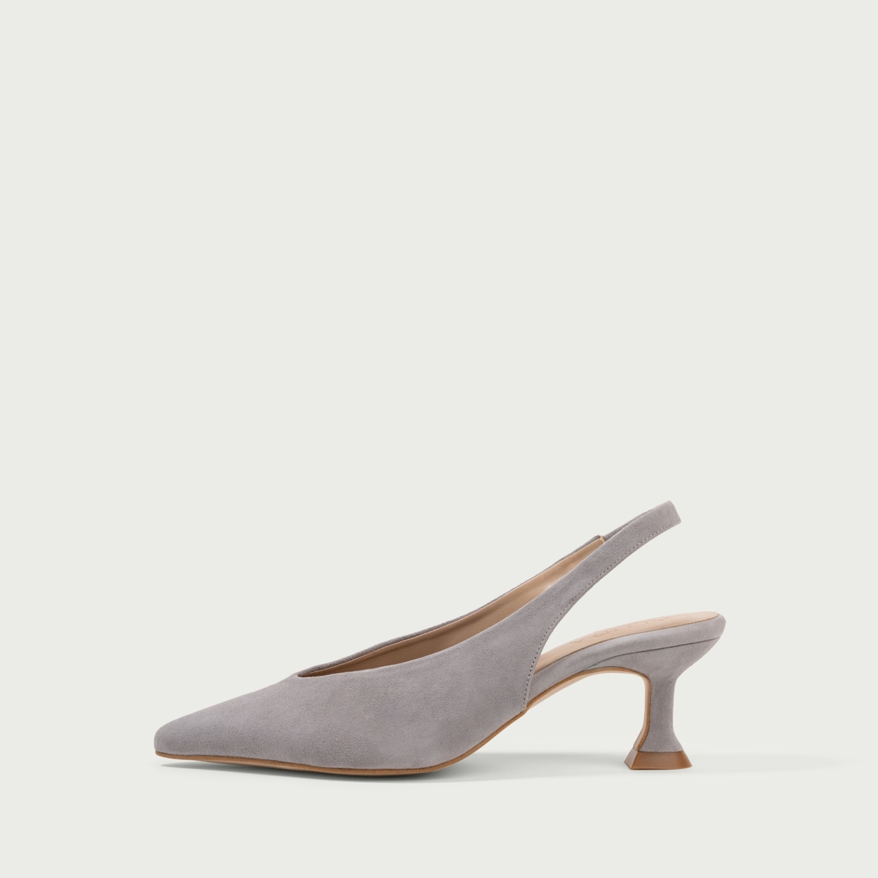 Pantofi decupați cu toc subțire gri Antonella din piele întoarsă naturală - Img 1