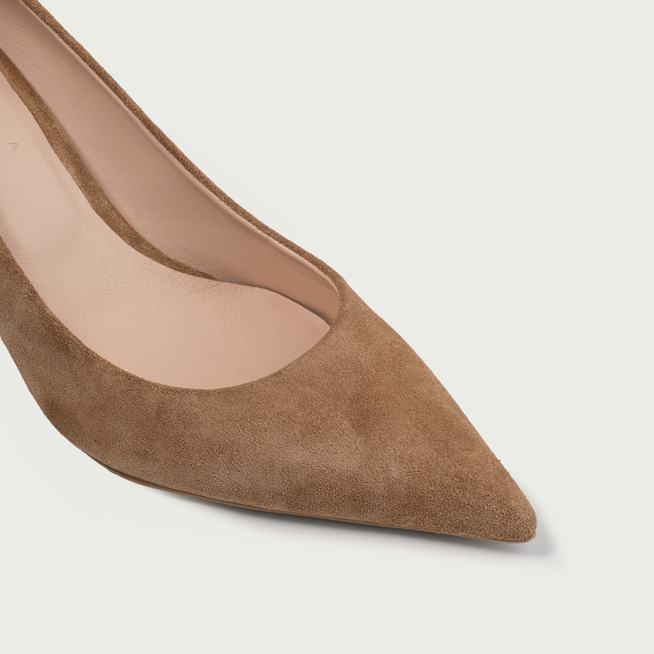 Pantofi stiletto bej Lisette din piele întoarsă naturalǎ - Img 2