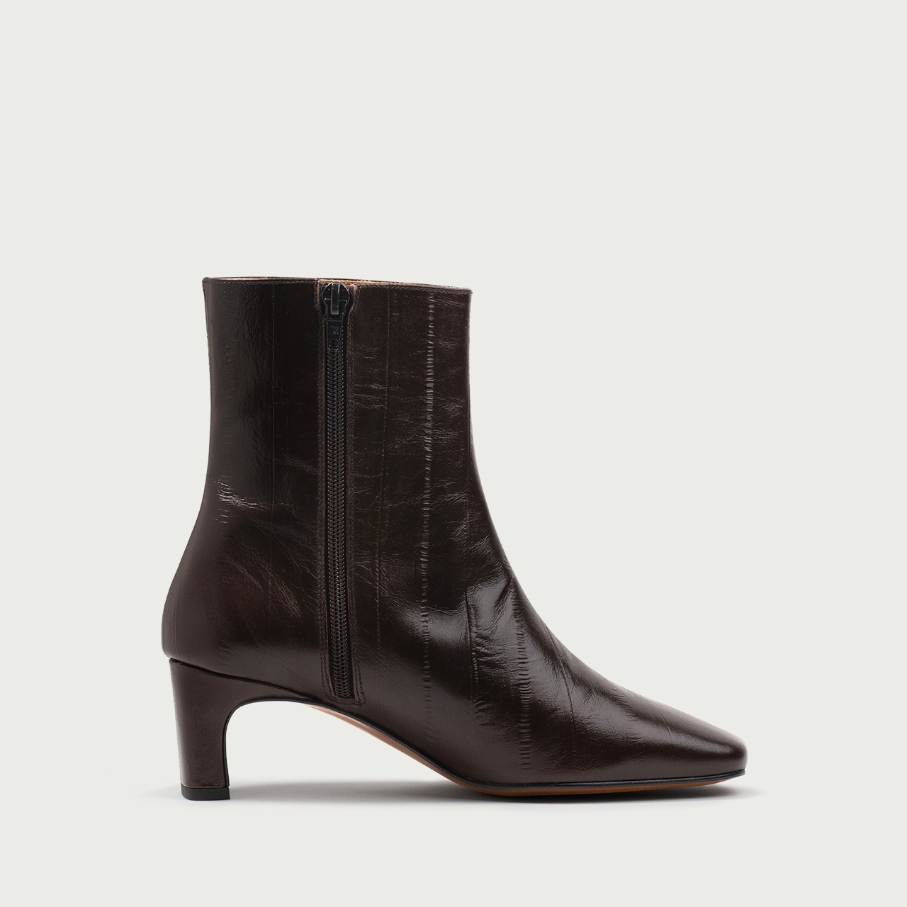 Botine maro cu vârf pătrat și toc gros Charlize din piele naturală embosată - Img 6