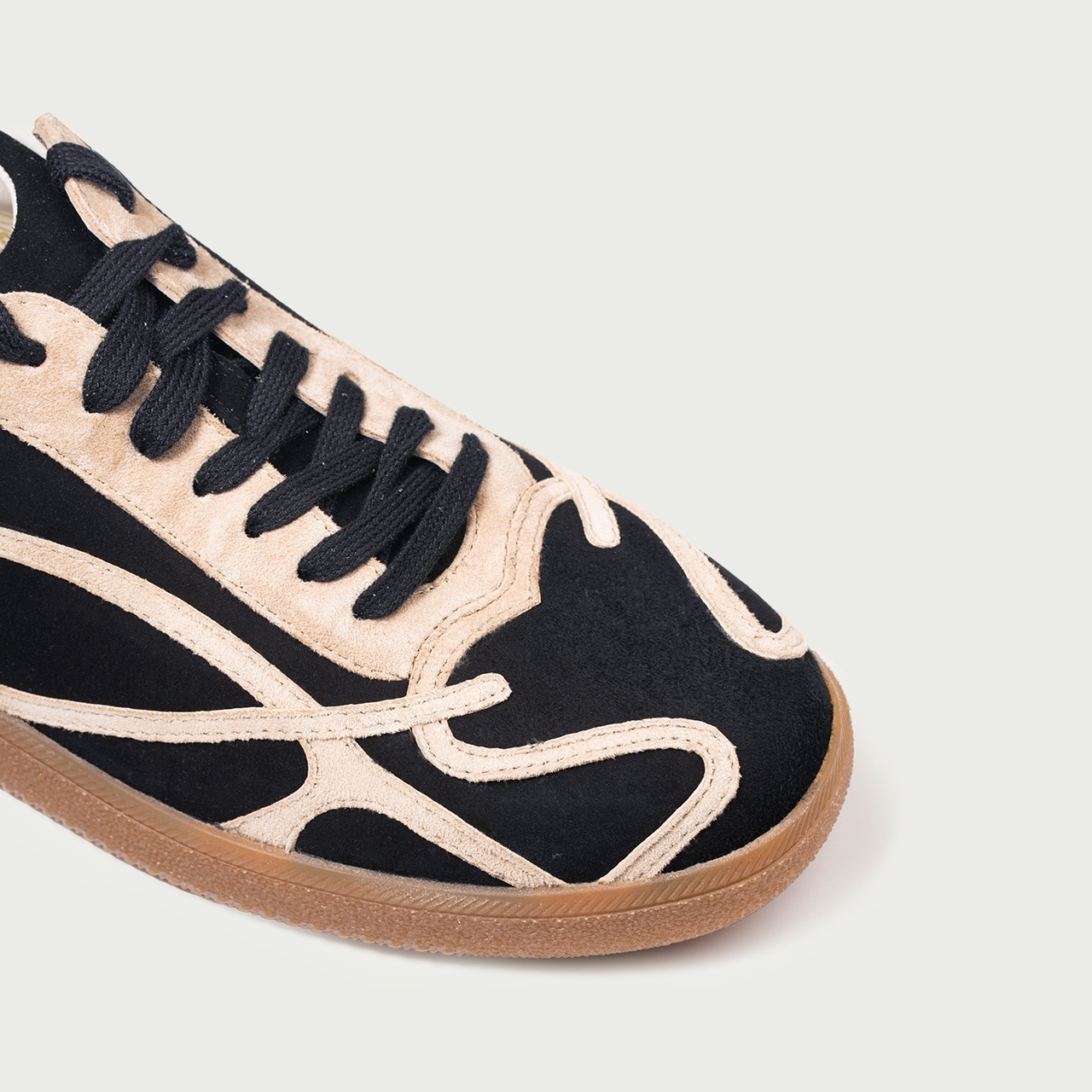 Pantofi sport negri cu bej Alma 001 din piele întoarsă naturală - Img 5