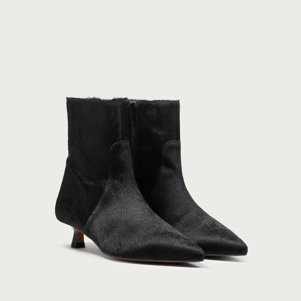 Botine negre cu toc mic Daria din piele naturalǎ pony hair - Img 2