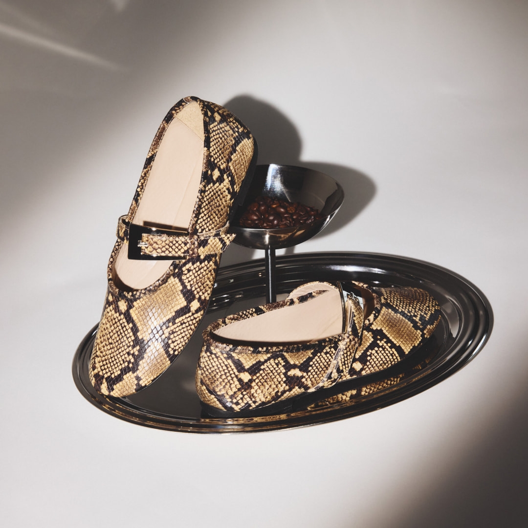 Balerini cu vârf rotund și baretă animal print Tess din piele naturală - Img 3