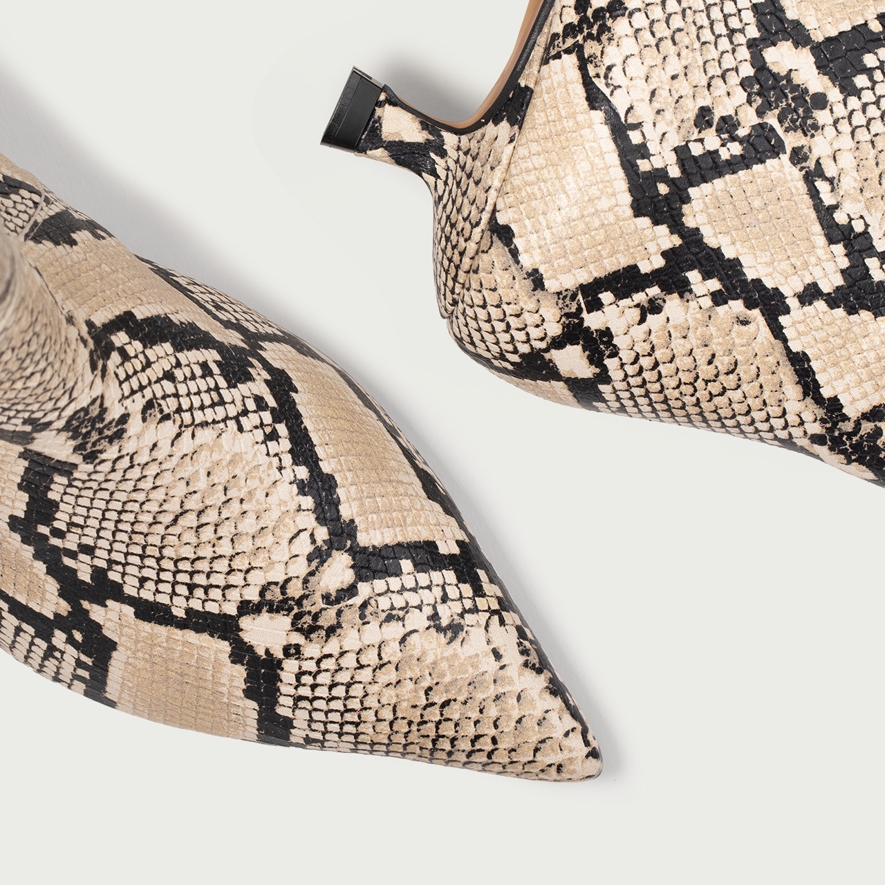 Botine cu toc mic Daria din piele naturalǎ snake print - Img 3