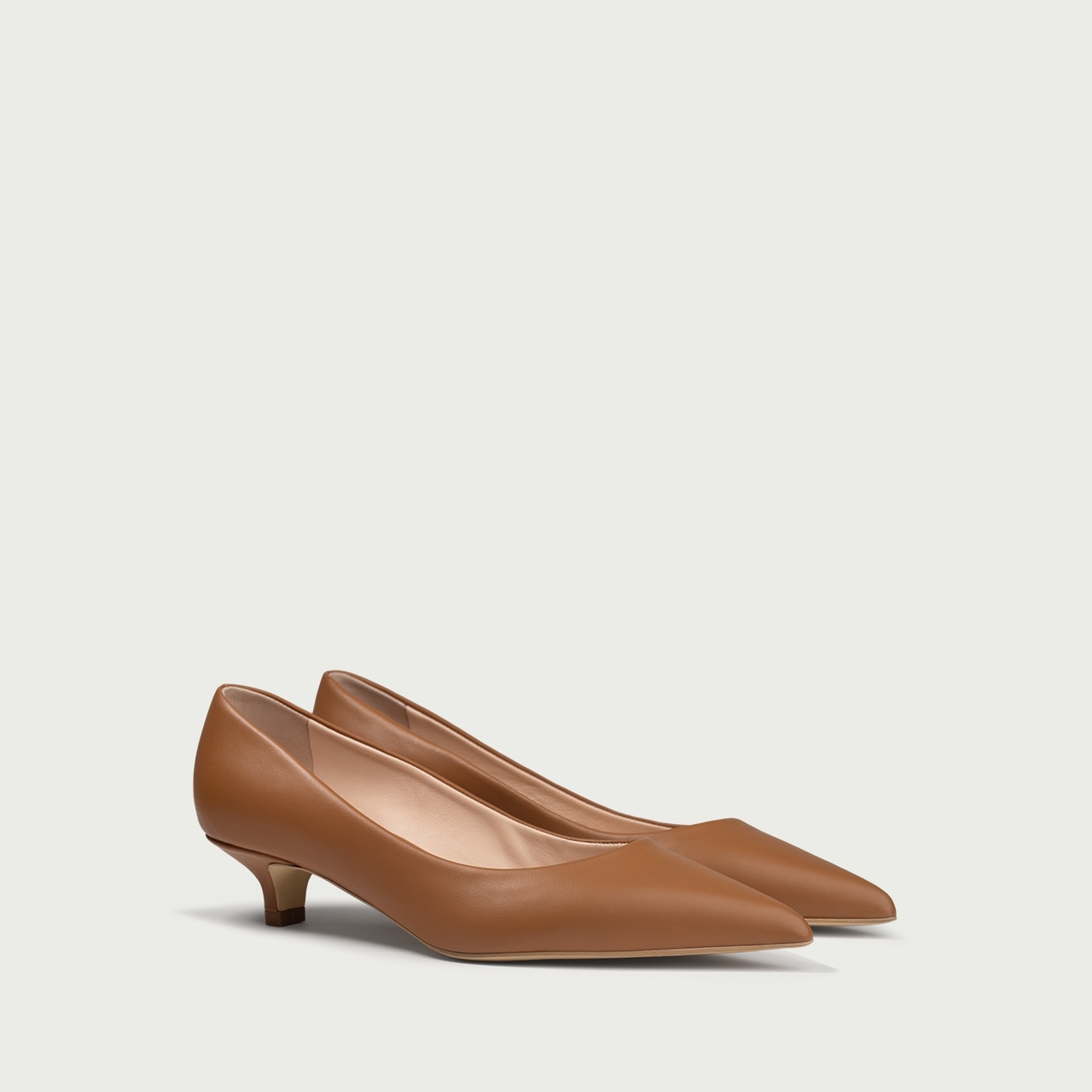 Pantofi cu toc mic camel Lorraine din piele naturalǎ - Img 2