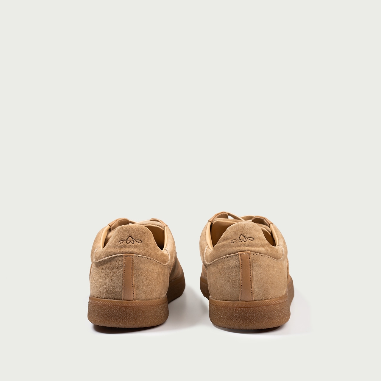 Pantofi sport camel Alma 001 din piele întoarsă naturală - Img 4