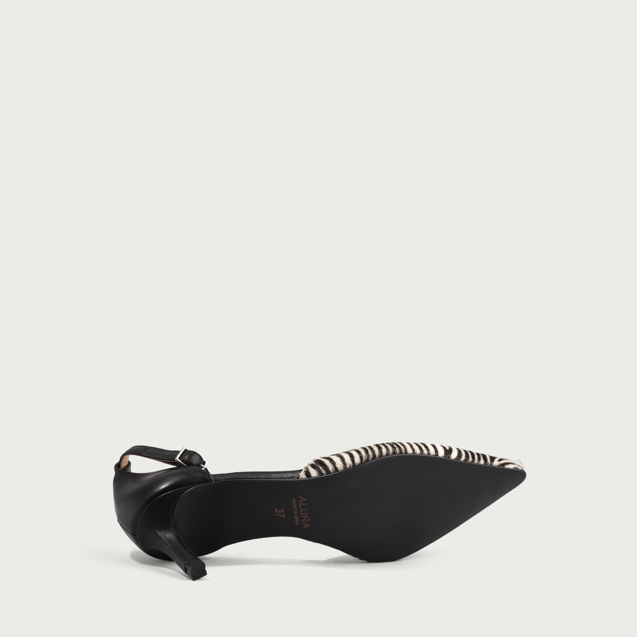 Pantofi cu toc subțire și baretǎ pe picior Ina din piele naturală zebra print - Img 7